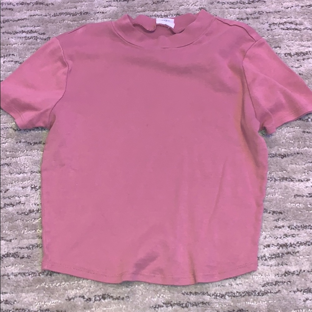 pink crop top